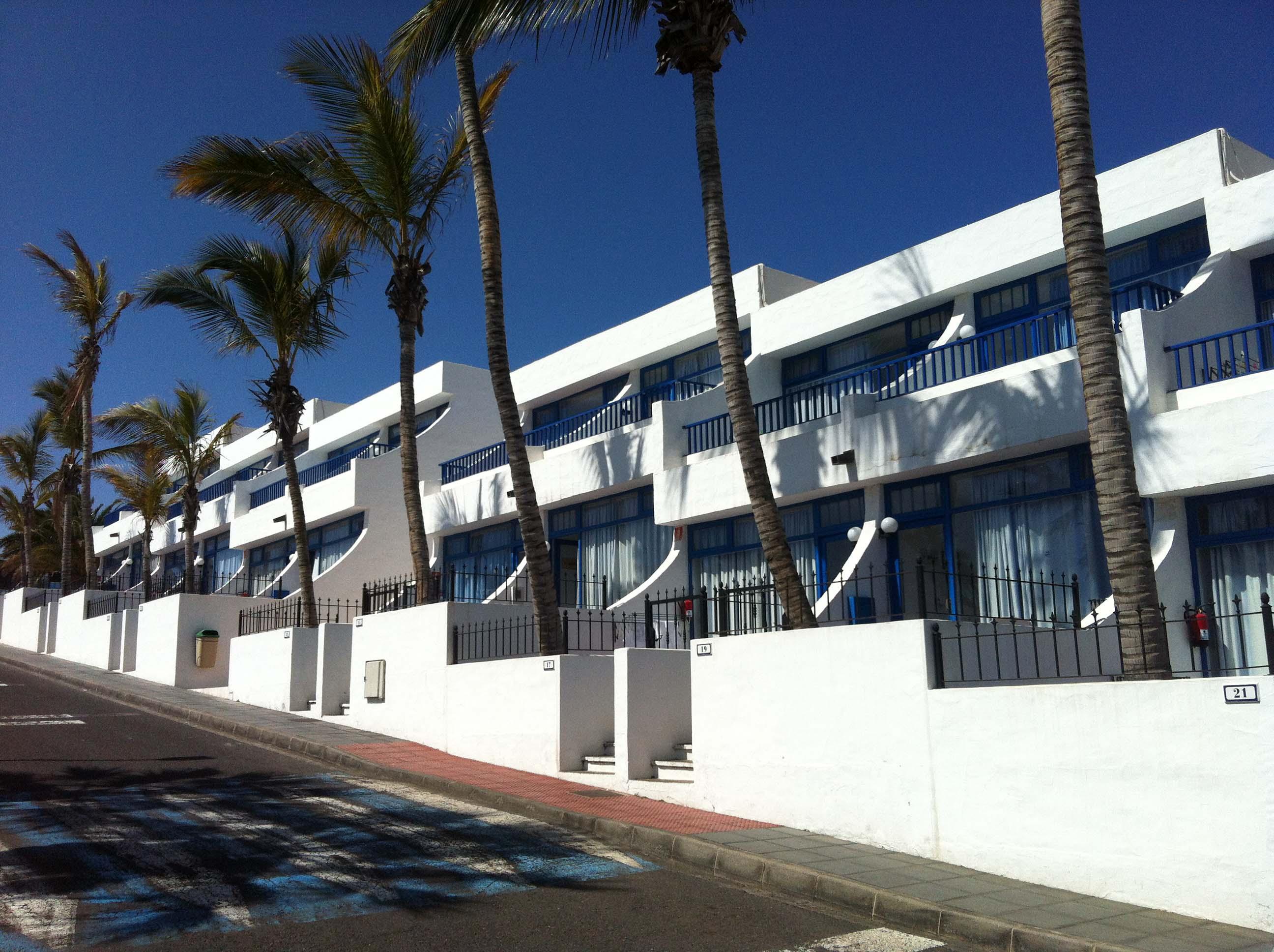 百慕大亚伯公寓酒店 卡门港 外观 照片